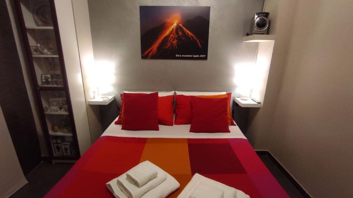 Appartamento Carminella คาตาเนีย ภายนอก รูปภาพ